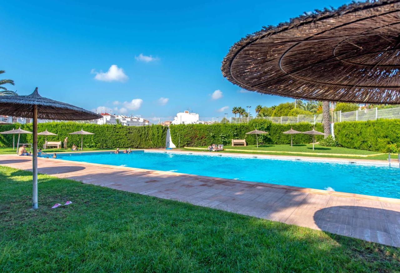 Marina Apartament Торевьиа Экстерьер фото