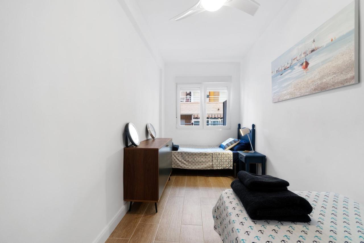 Marina Apartament Торевьиа Экстерьер фото